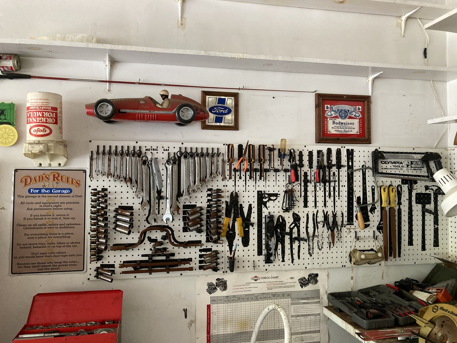 Image for 4 BEDROOM, 2 1/2 BATH, COLONIAL STYLE HOME W/ATTACHED 2 CAR GARAGE