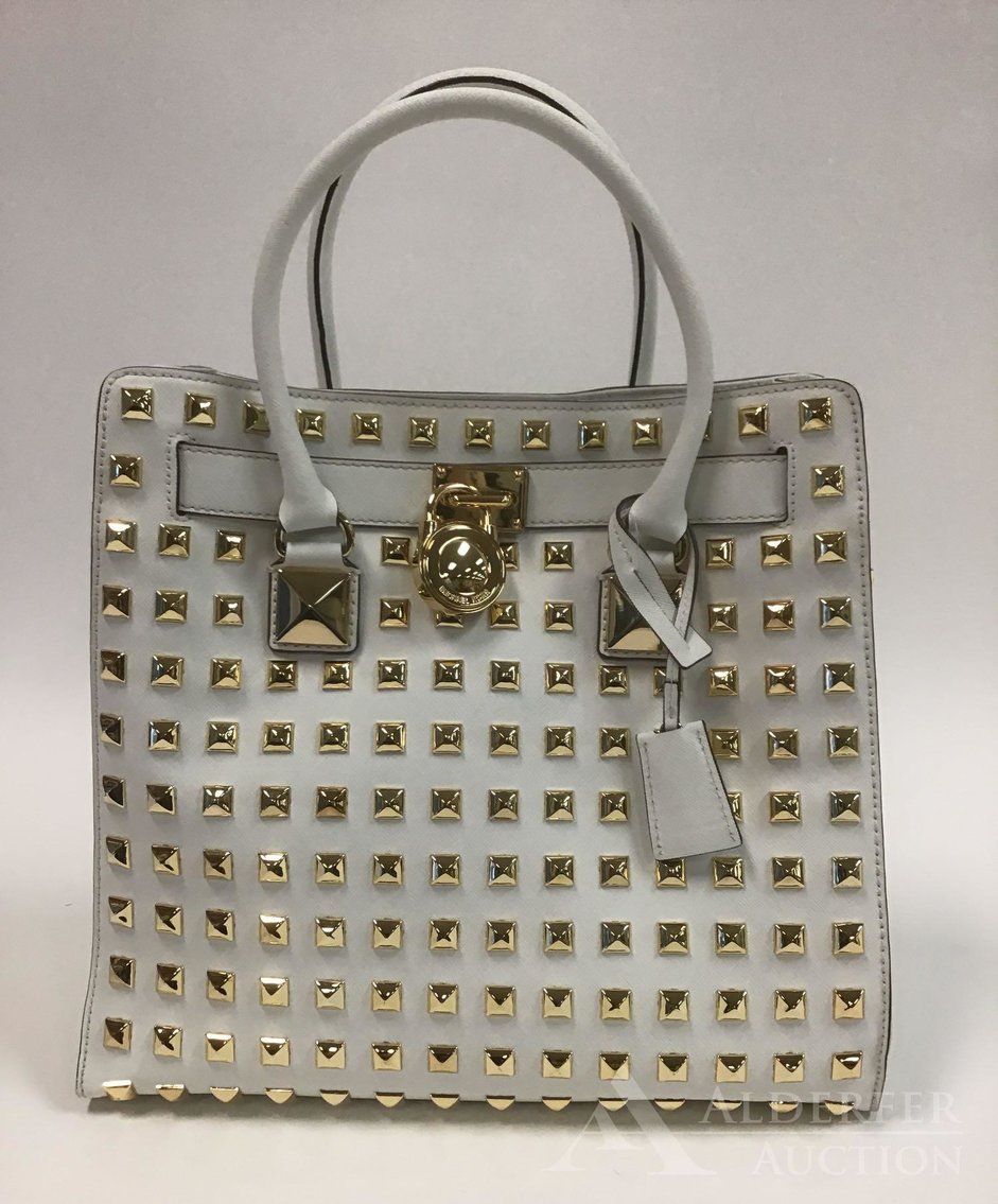 Image for Designer Handbags, Fashion and Accessories | August 11, 2020 at 8:00 PM