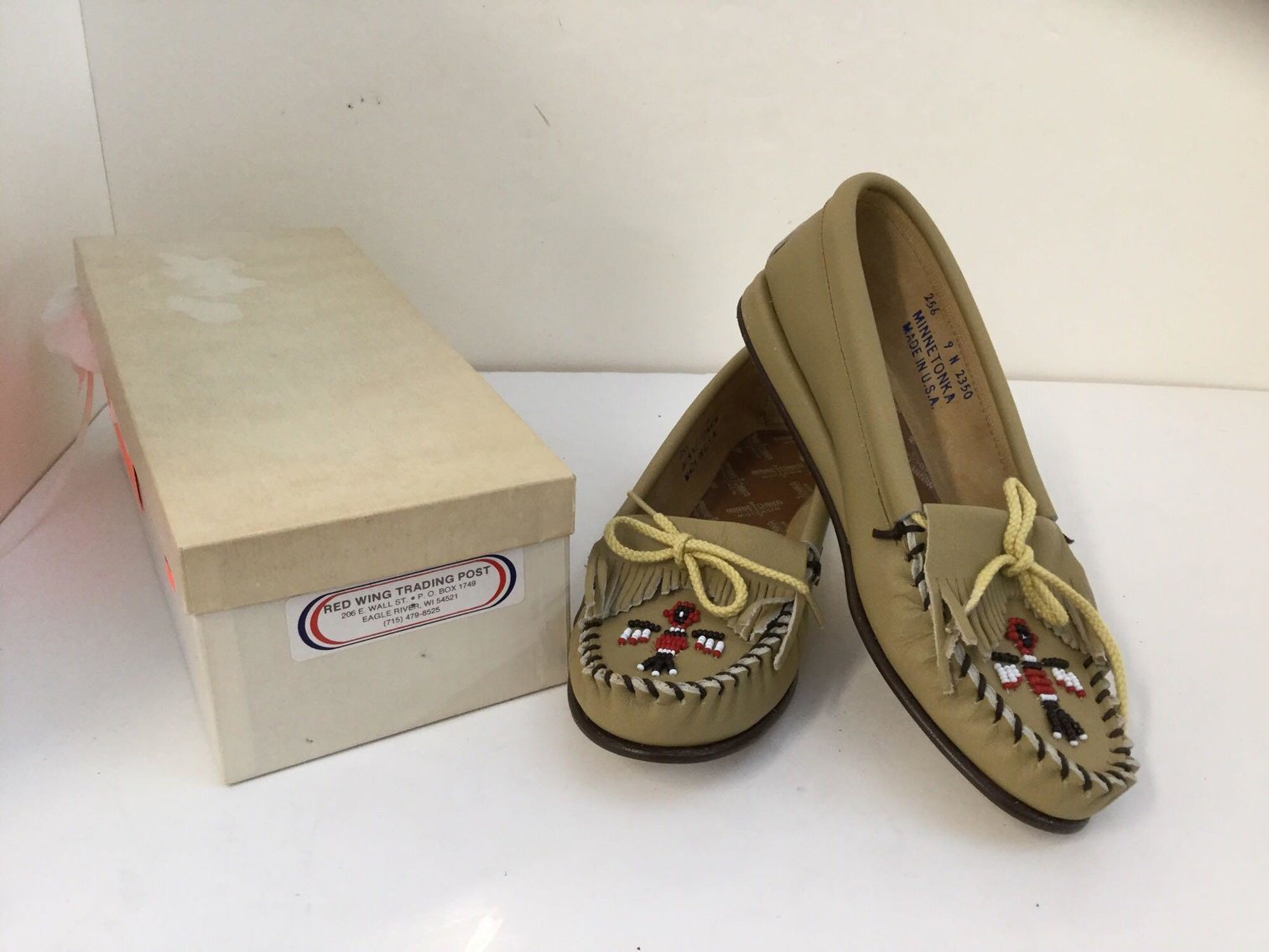 Image for Furniture, Collectibles, Household-Main office front half