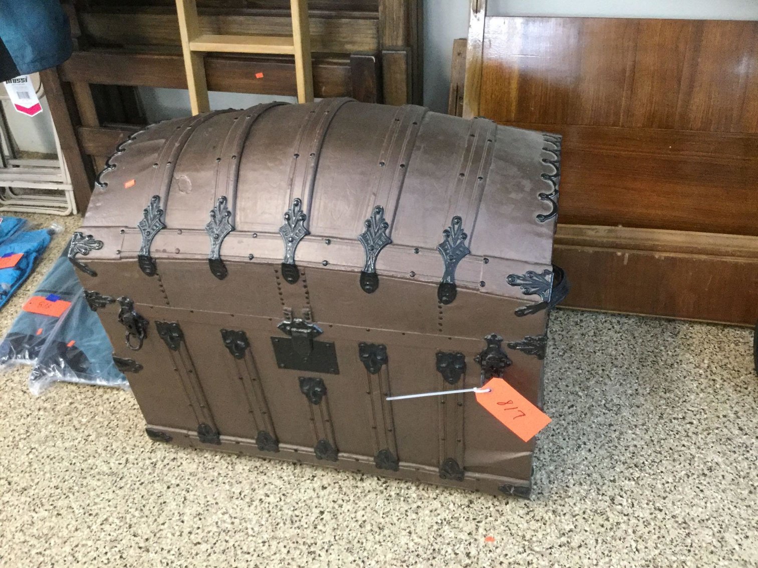 Image for Furniture, Collectibles, Household-Main office front half