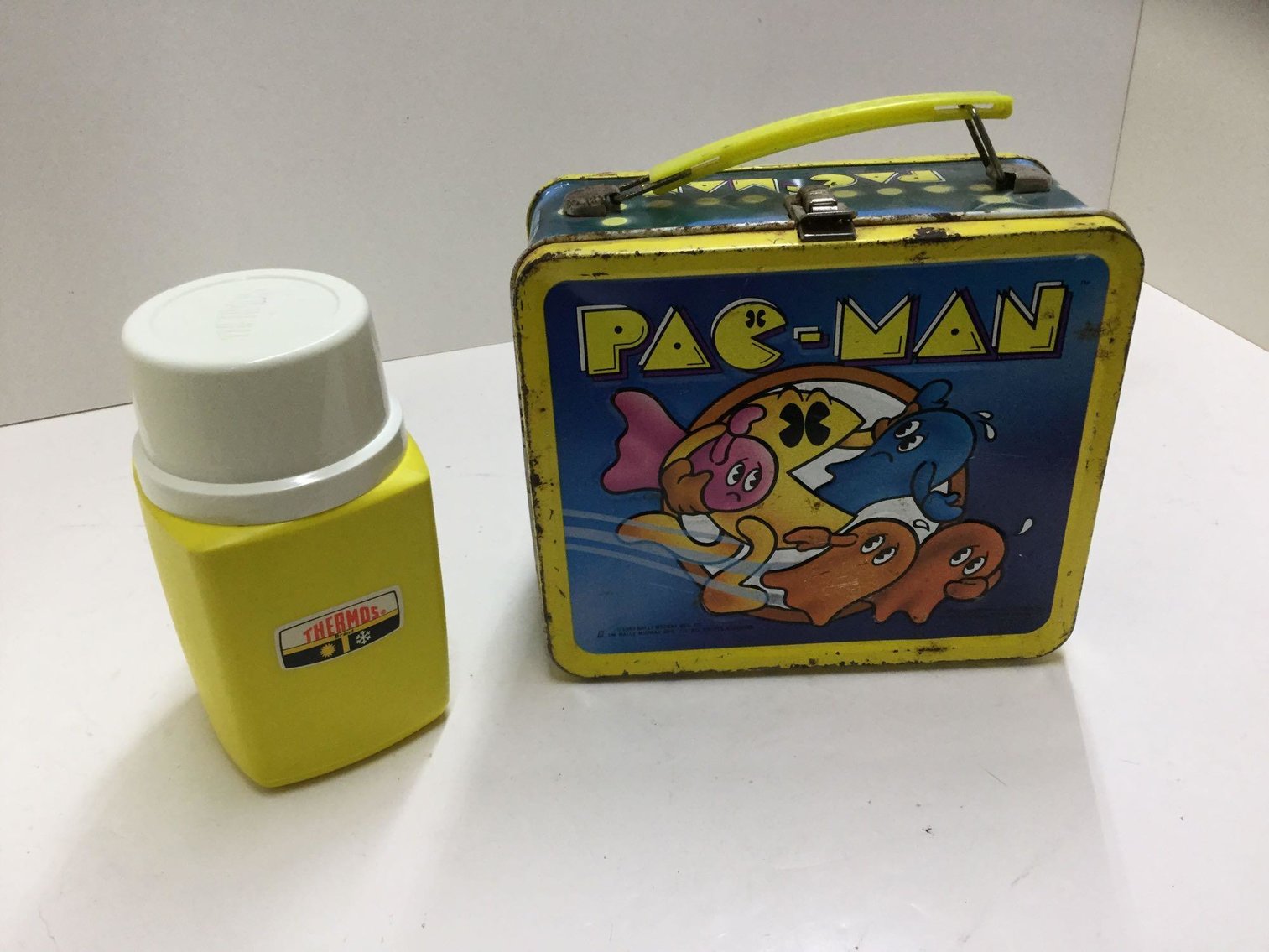 Image for Furniture, Collectibles, Household-Main office front half