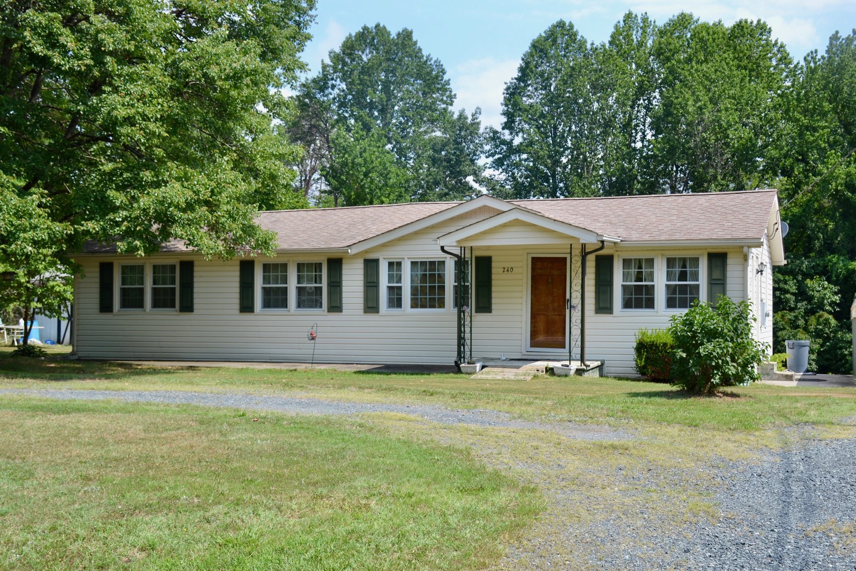 Image for 3 BR/1.5 BA Home on .8 +/- Acres Located Just off Rt. 1 in Stafford County, VA