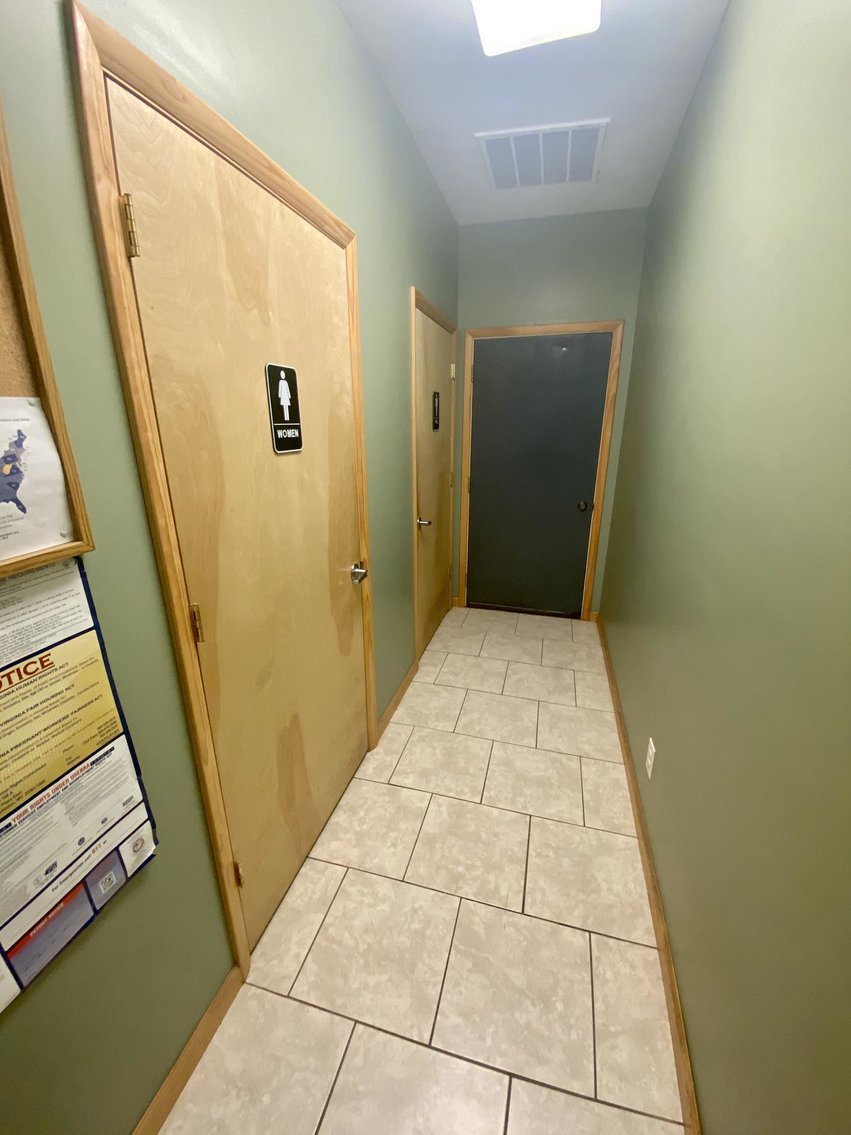 Image for SOLD $298,000 - 13,500 sqft Commercial Building off N. Eisenhower Drive