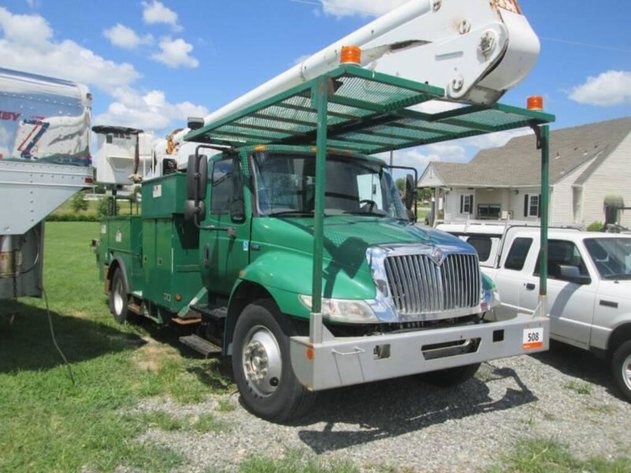 Image for LIVE Public Virtual Heavy Equipment Auction: Lot 302 - 2009 International 4300 Truck