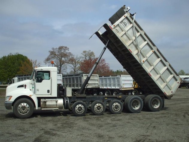 Image for LIVE Public Virtual Heavy Equipment Auction: Lot 292 - 2013 Kenworth T370 Truck