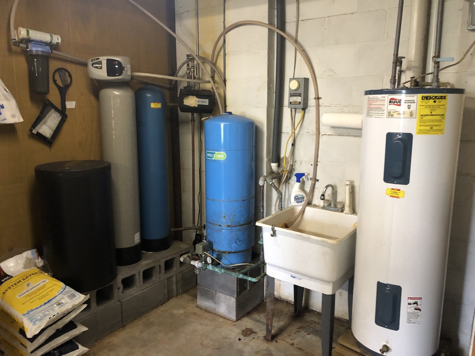 Image for 2 BR/1 BA Log Cabin on 30 +/- Acres Bordering National Forest in Bath County, VA