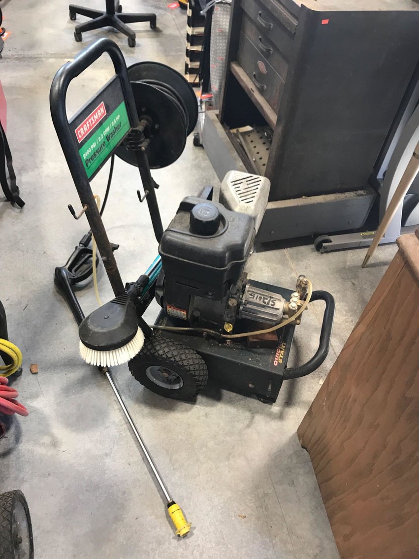 Image for Furniture, Lawn & garden, tools & more-New building North