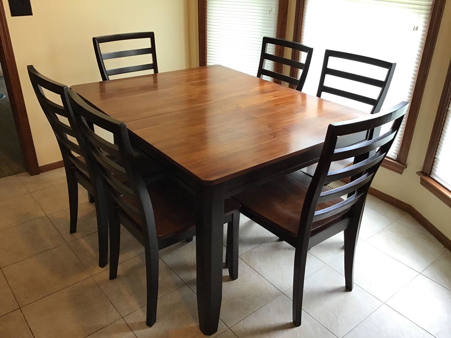 Image for Jobe On-Line Estate Auction