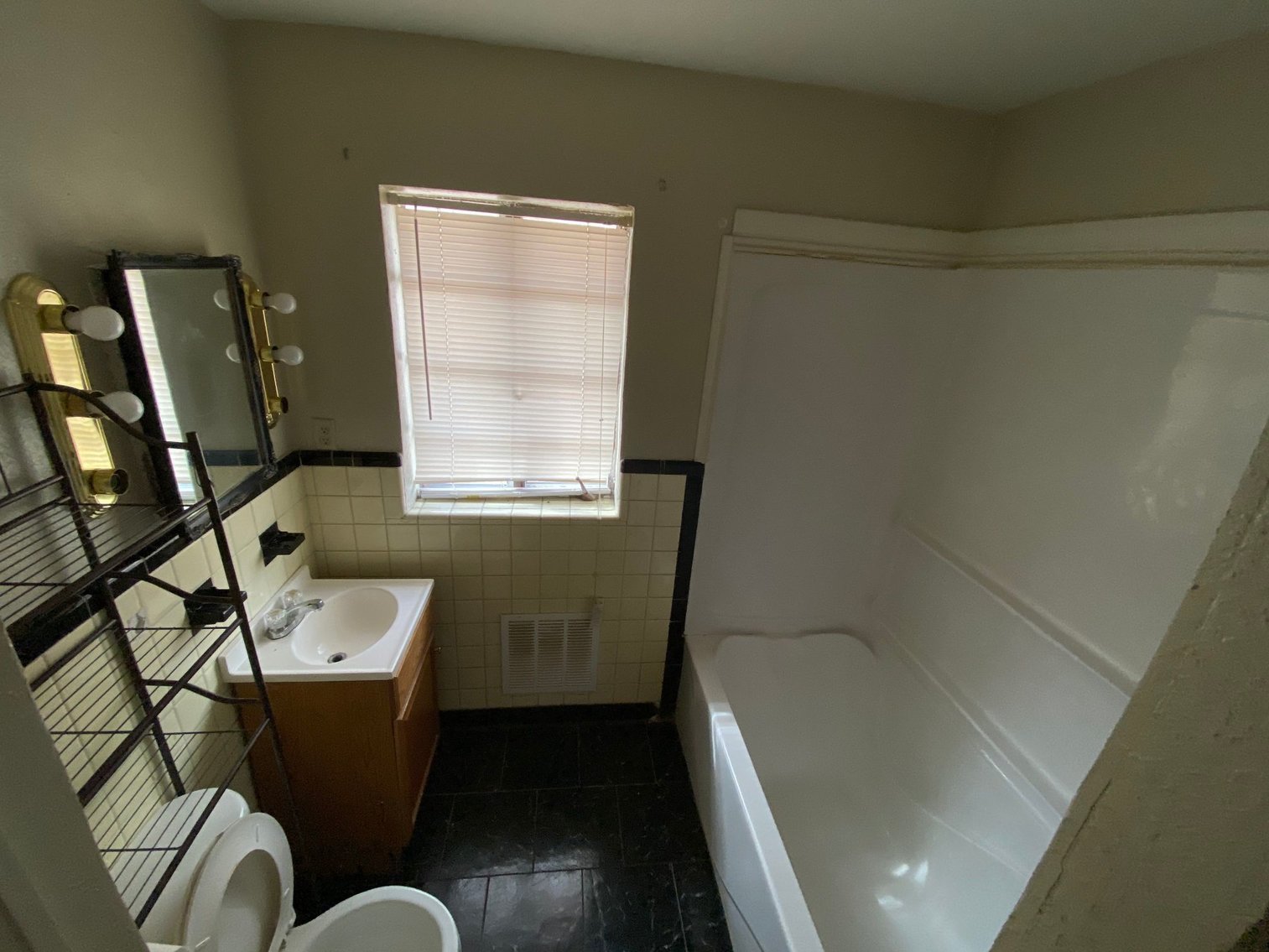 Image for MINIMUM BID AUCTION! $99,000 - 421 Smith Road