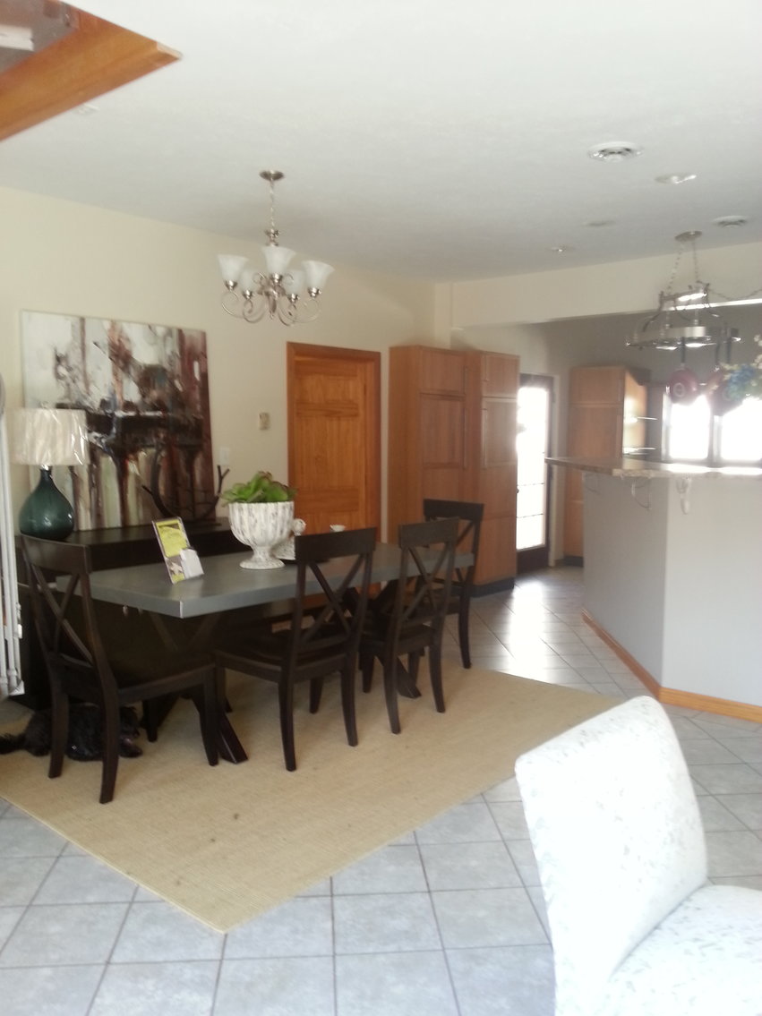 Image for SOLD $429,000 - Spacious 5 Bedroom in Suncrest