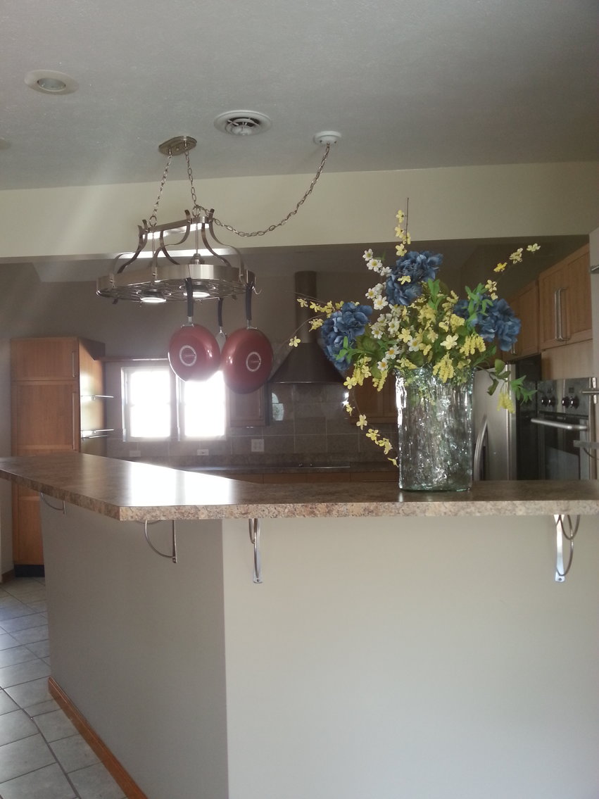 Image for SOLD $429,000 - Spacious 5 Bedroom in Suncrest