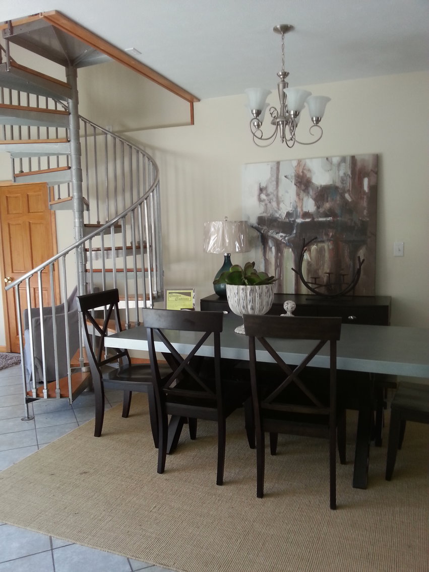 Image for SOLD $429,000 - Spacious 5 Bedroom in Suncrest