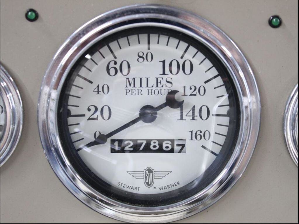 Image for Public Virtual Classic Car Auction: Lot 432 - 1938 Hupmobile 1329 Sedan