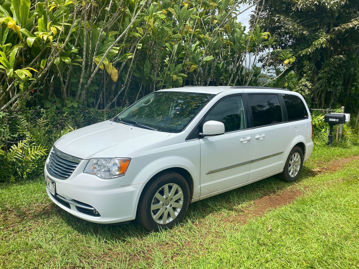 Image for 2016 Chrysler Town and Country Touring