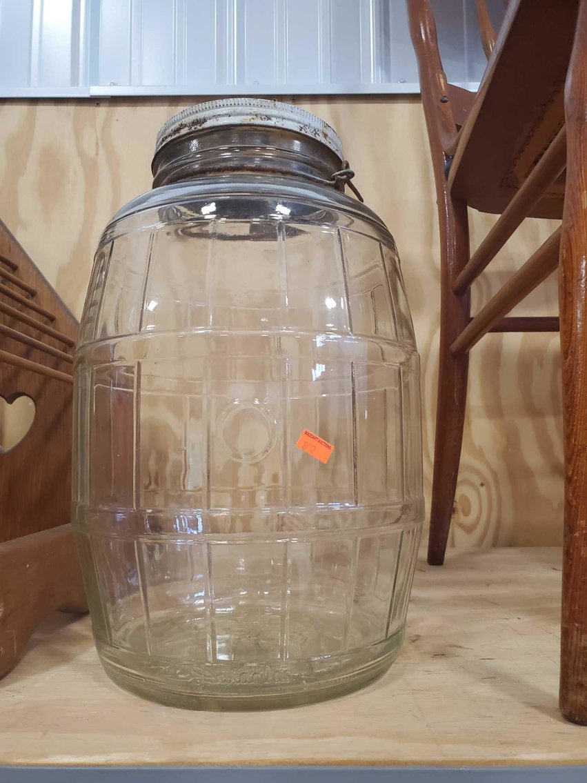 Image for Cub Cadet rider,Furniture, Collectibles, Household-New building south