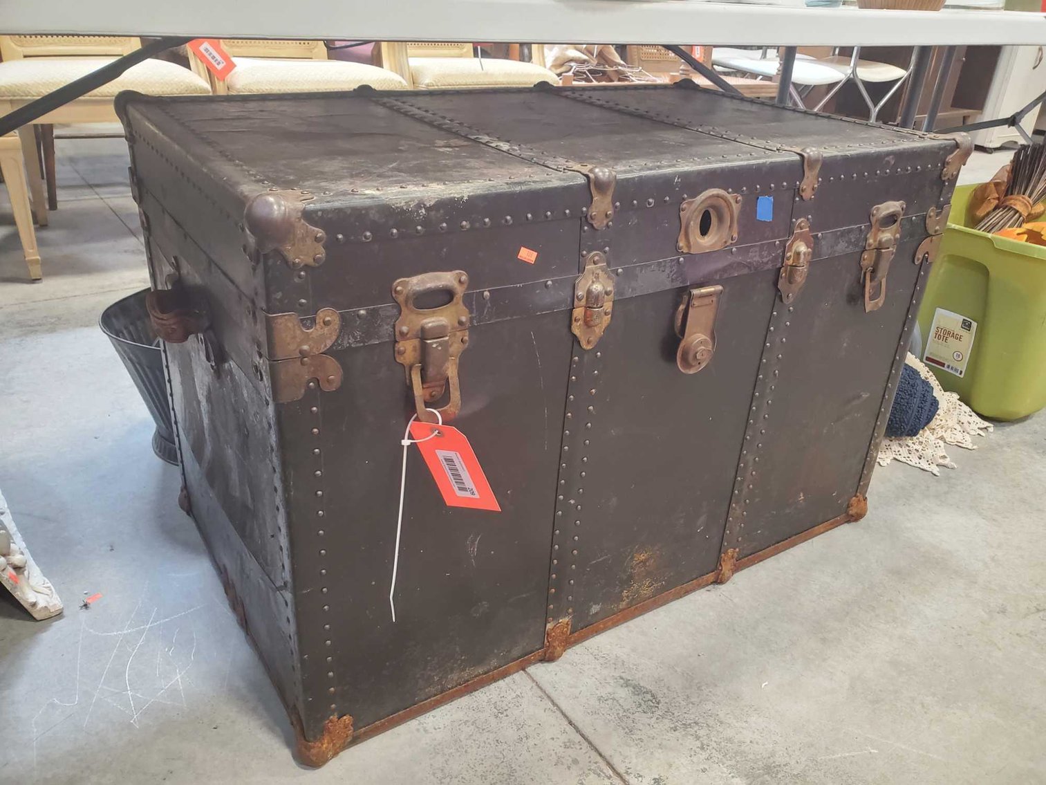 Image for Cub Cadet rider,Furniture, Collectibles, Household-New building south