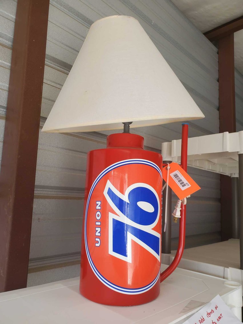 Image for Cub Cadet rider,Furniture, Collectibles, Household-New building south