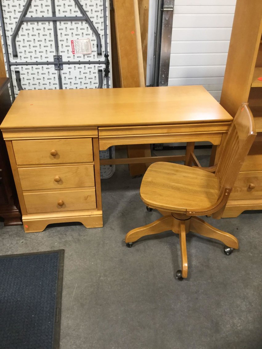 Image for Furniture, Collectibles, Household-New building north