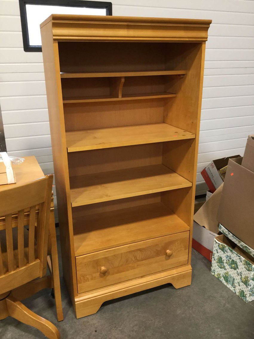 Image for Furniture, Collectibles, Household-New building north