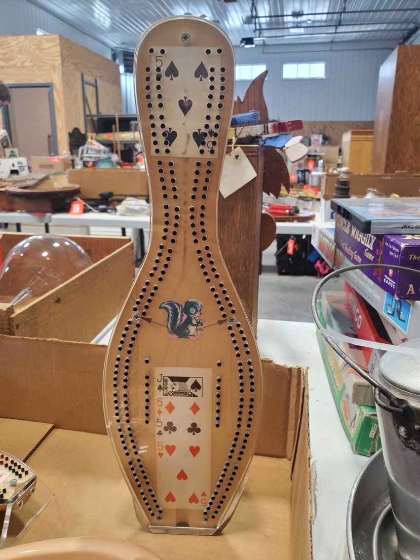 Image for Furniture, Collectibles, Household-New building north