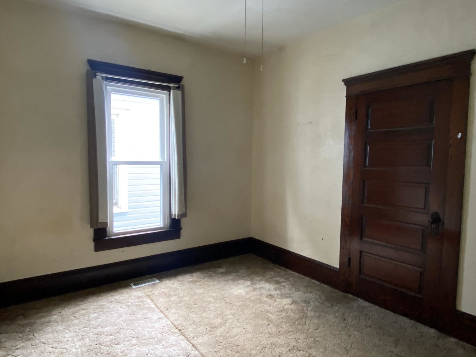 Image for SOLD $29,700 - 2 Bedroom Sold to the Highest Bidder