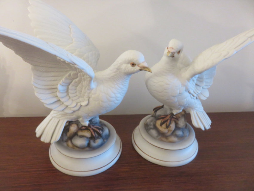 Image for Lawrenceburg Living Estate Auction