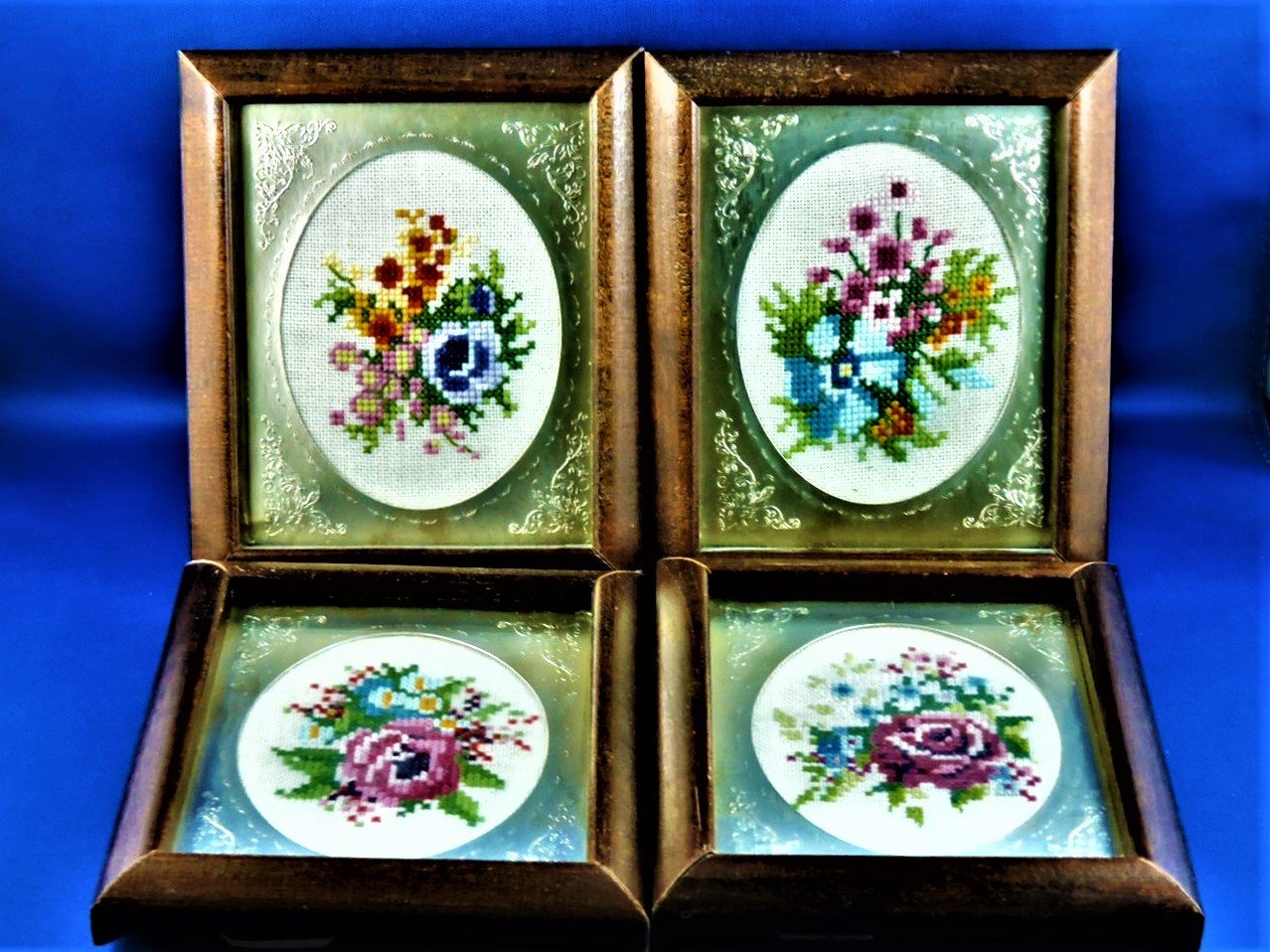 Image for Vintage Cross-Stitch - Framed Floral Designs