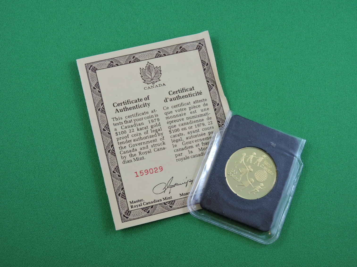 Image for Gold Coin - $100 - 1979 - Royal Canadian Mint - International Year of the Child