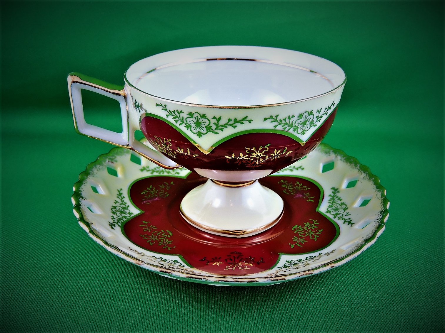 Image for Fine Bone China Gold Design