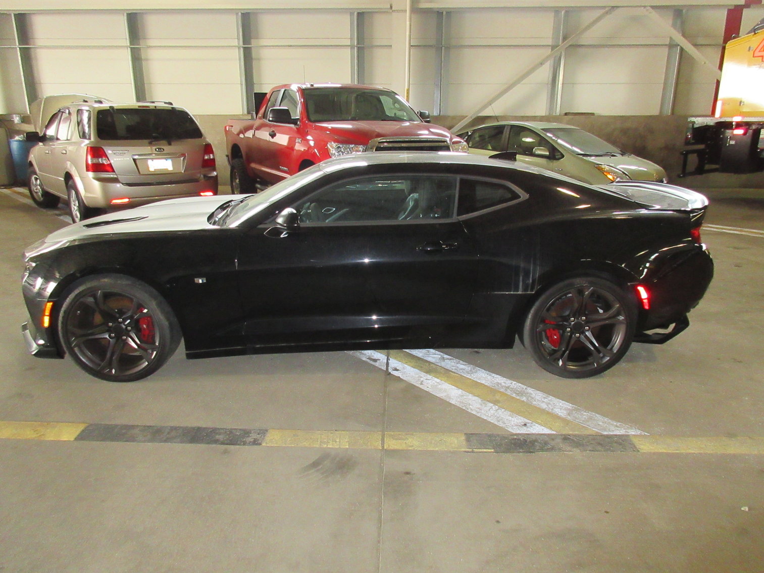 Annual Pittsburgh International Airport Auction