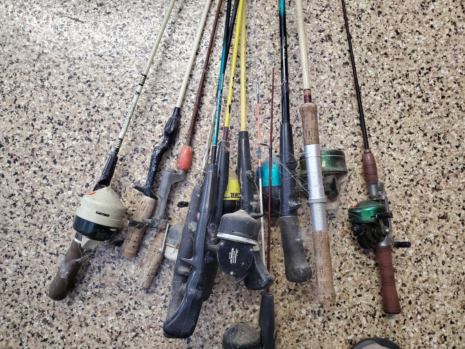 Image for Furniture, Collectibles, Household-Main room back half