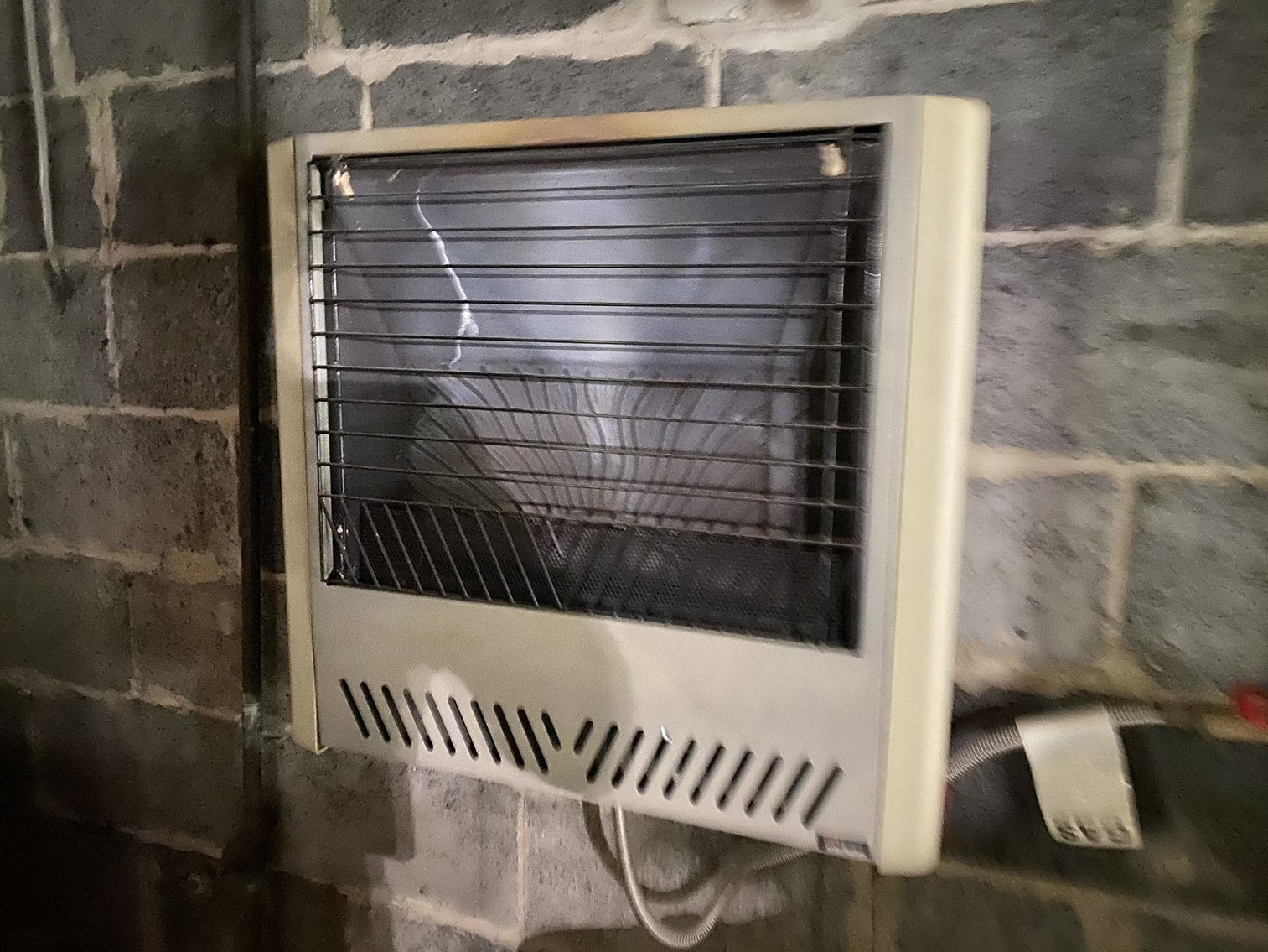 Image for Jacuzzi, Like-New Appliances, Antique & Modern Furniture, & more