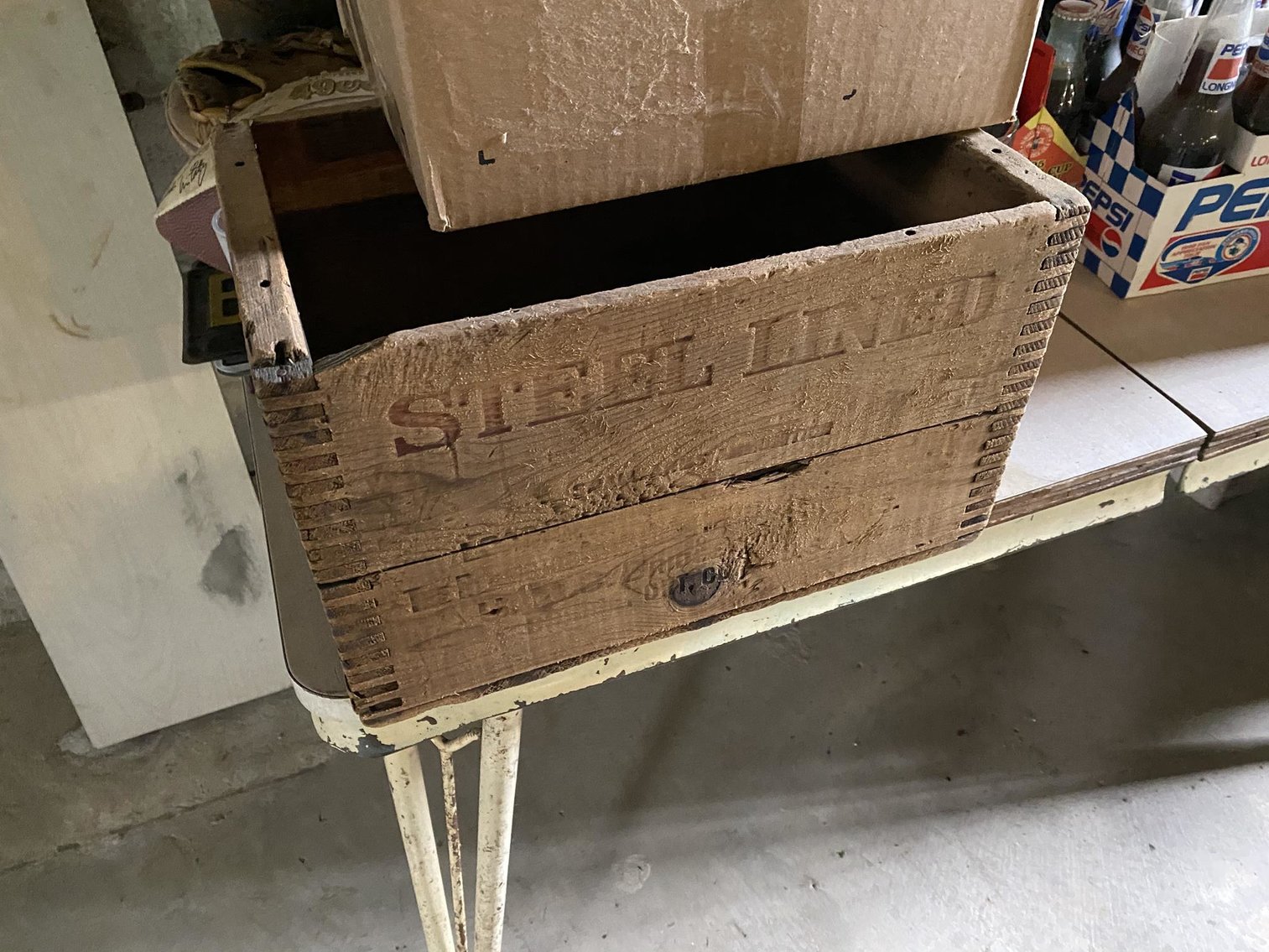 Image for Jacuzzi, Like-New Appliances, Antique & Modern Furniture, & more