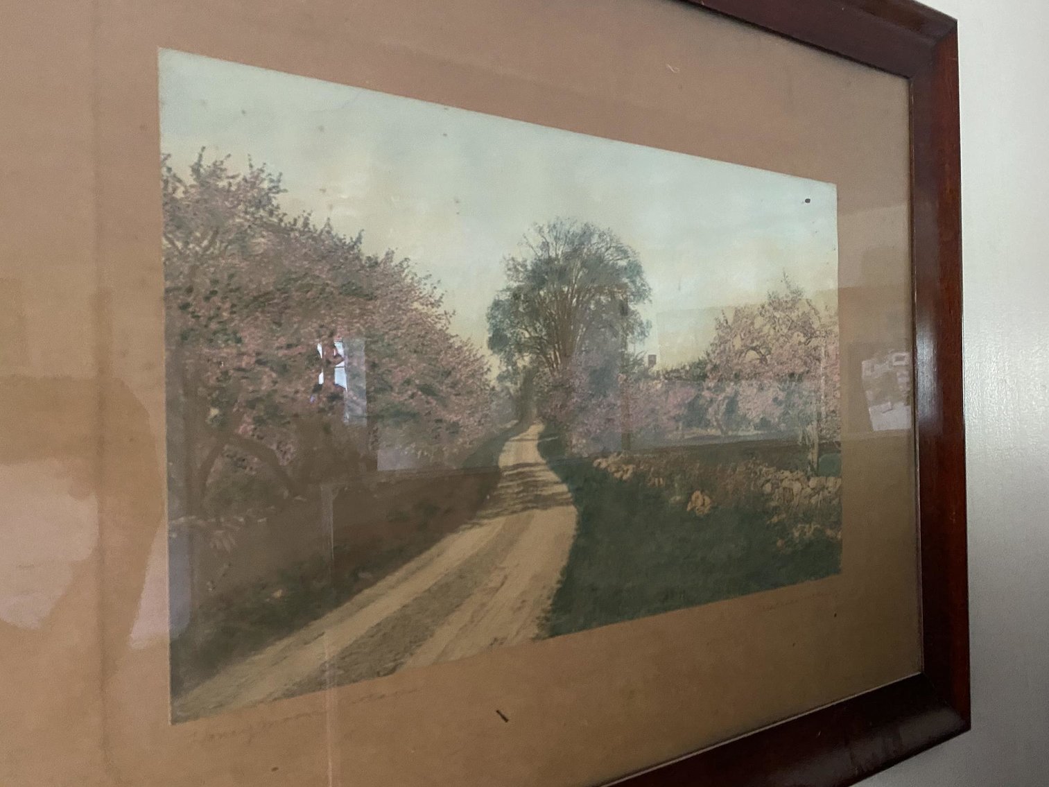 Image for Jacuzzi, Like-New Appliances, Antique & Modern Furniture, & more