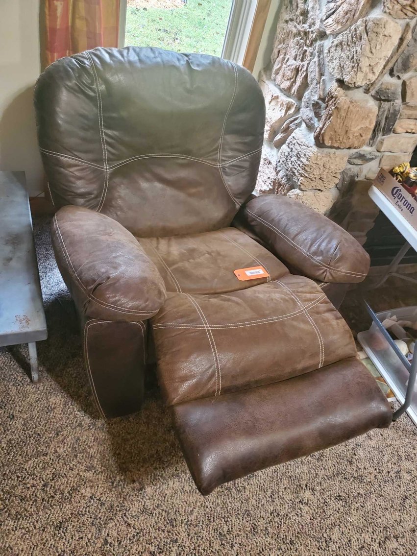 Image for Tractor, Attachments, Furniture, Tools, Collectibles-CR-U Seymour