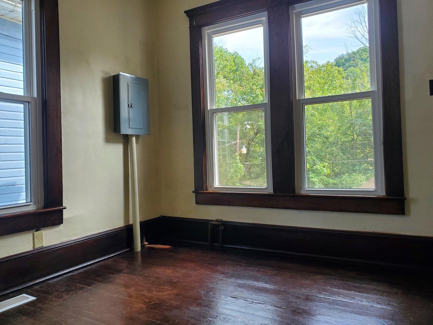 Image for SOLD $29,700 - 2 Bedroom Sold to the Highest Bidder