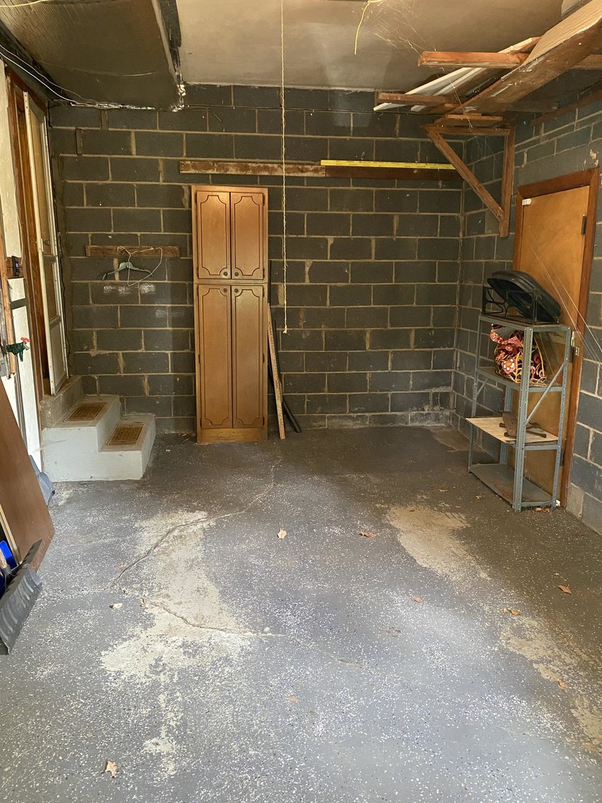 Image for SOLD $105,600 - 3 Bedroom in South Hills Sold to the Highest Bidder