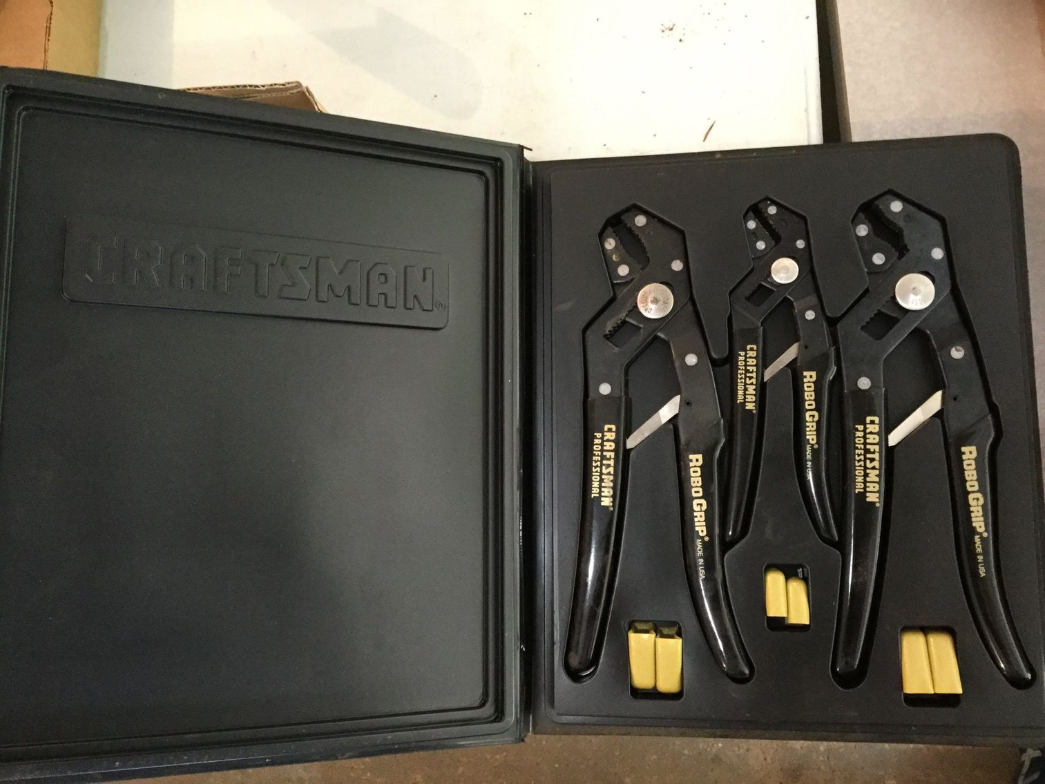 Image for Tools, Furniture, Collectibles-Lone Oak