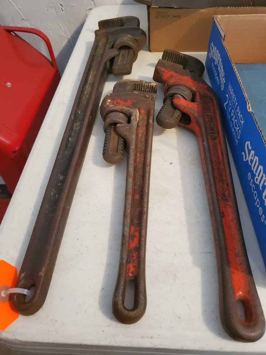 Image for Tools, Furniture, Collectibles-Lone Oak