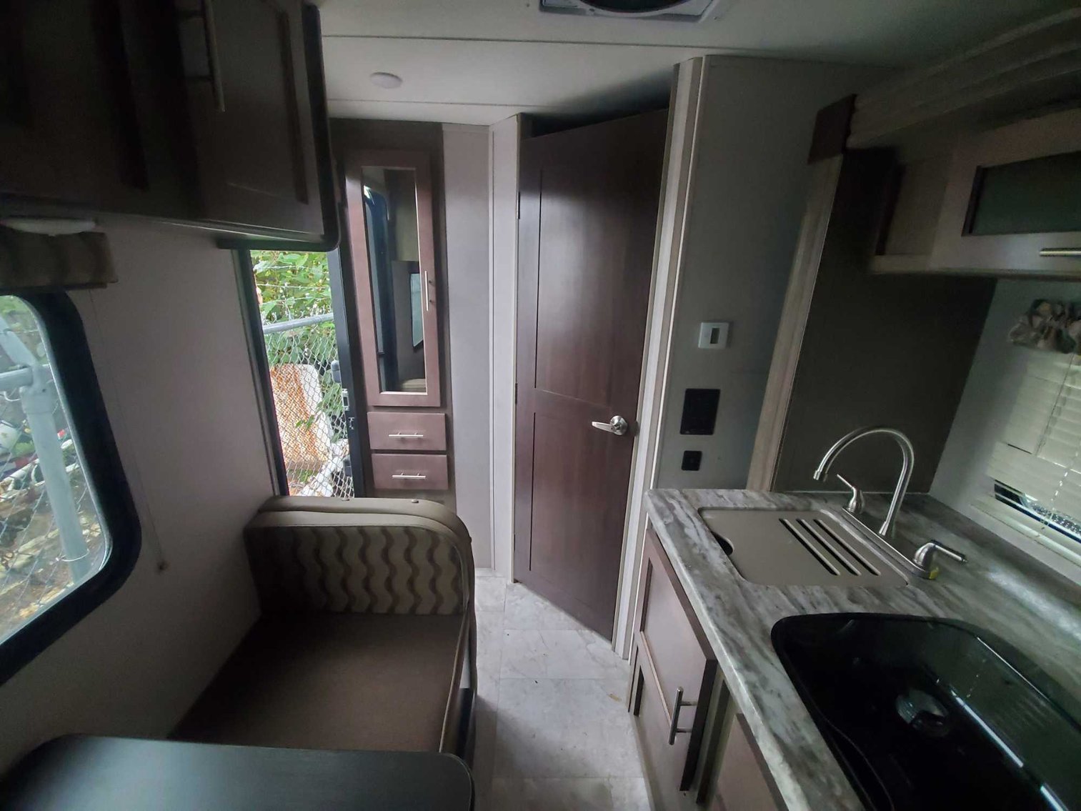 Image for 2019 R-Pod Flash Auction