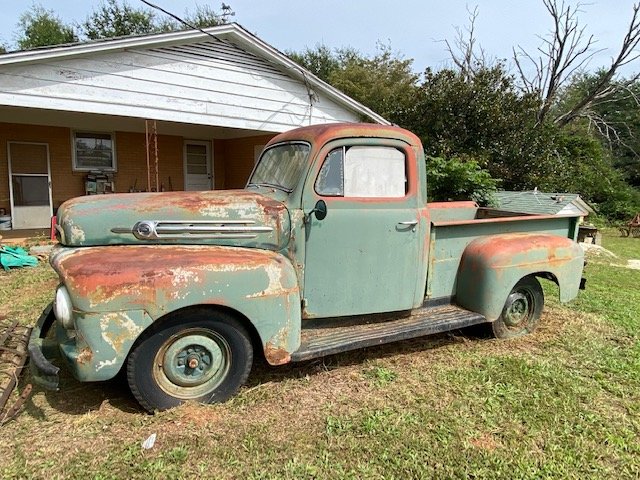 Image for Charlie Randall Road Lawndale-Vintage cars, tractors and more!