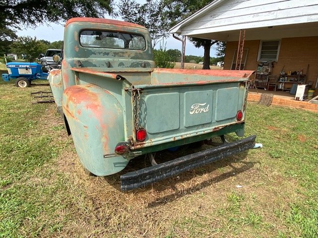 Image for Charlie Randall Road Lawndale-Vintage cars, tractors and more!