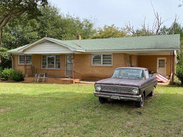 Image for Charlie Randall Road Lawndale-Vintage cars, tractors and more!