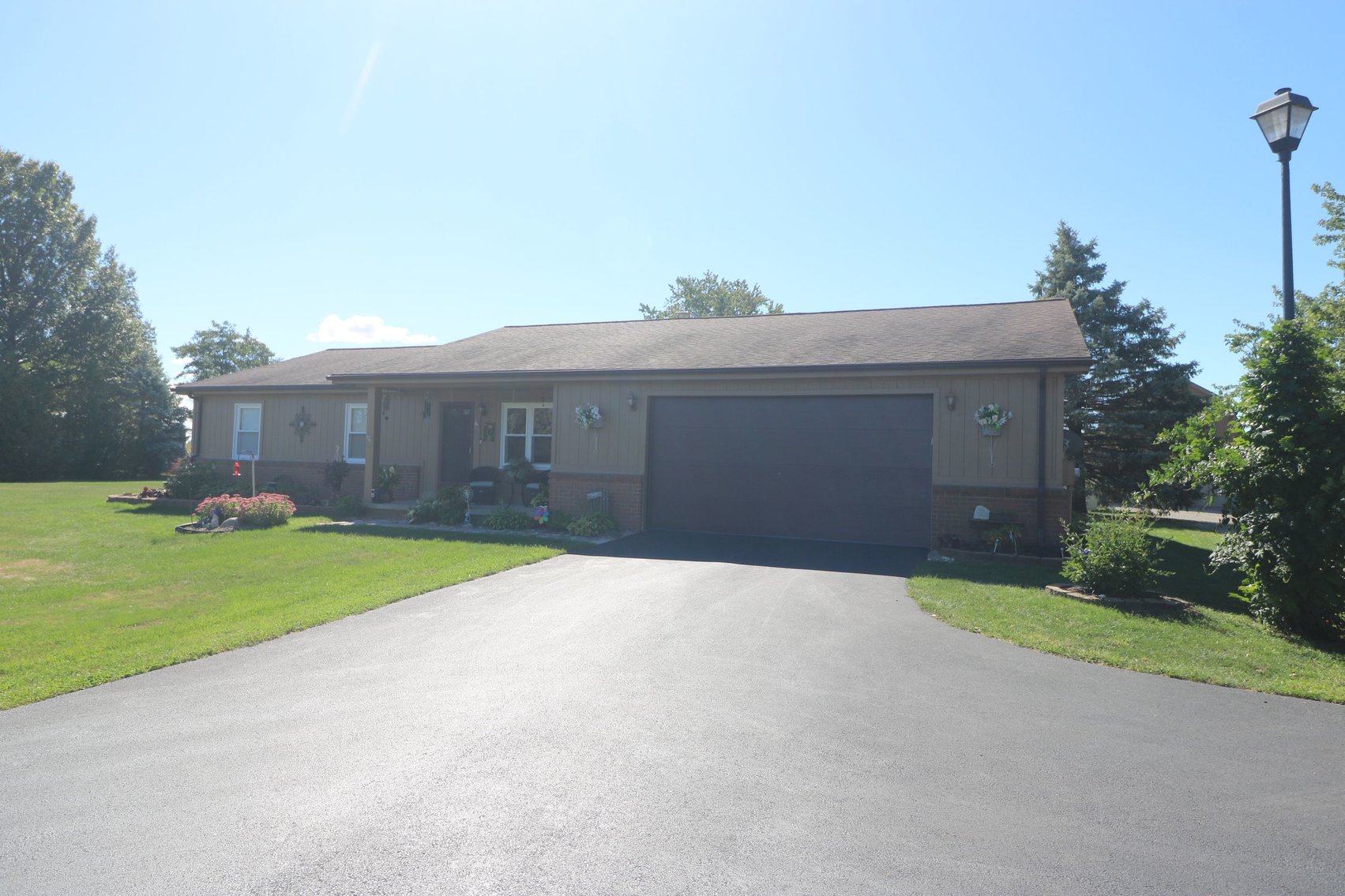 REAL ESTATE AUCTION! 11725 Bailey Road