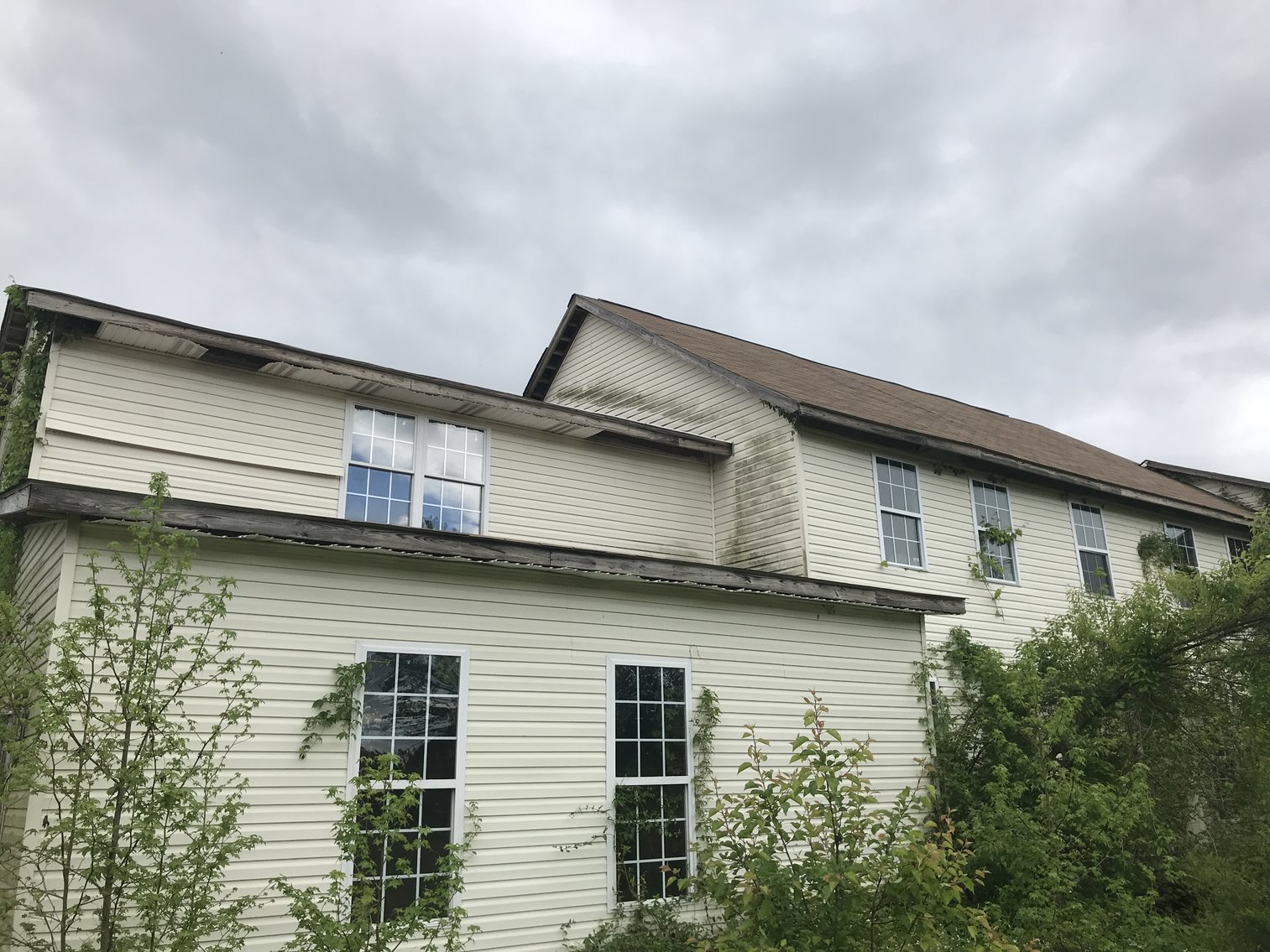 Image for SALE ORDERED BY US BANKRUPTCY COURT - 4 BR/2 BA - 7,132 SF - Single Family Home - Essex County - 2247 Rose Mount Rd. , Hustle VA 22476