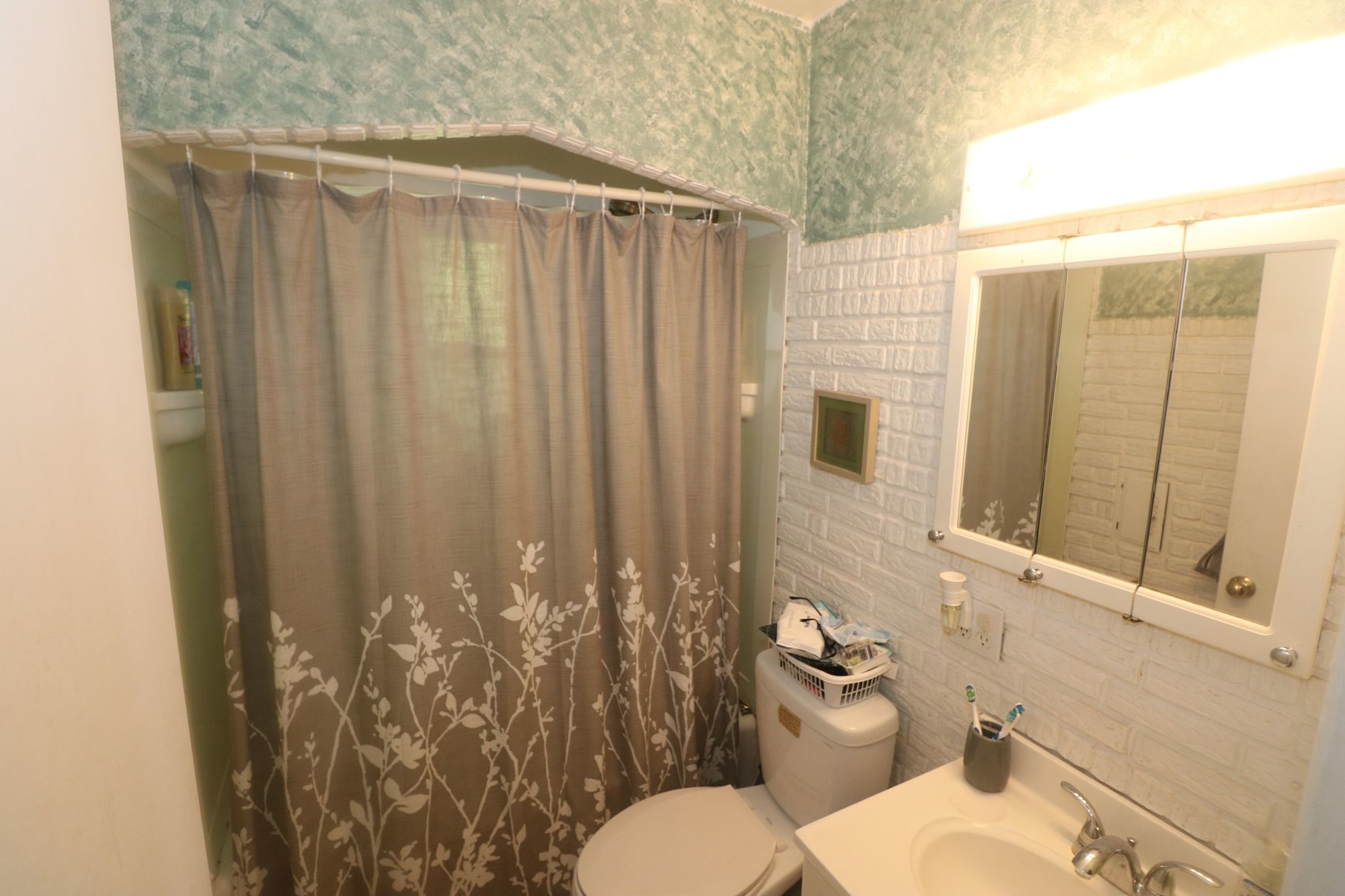 Image for ABSOLUTE AUCTION! - 1202 Corbin Road