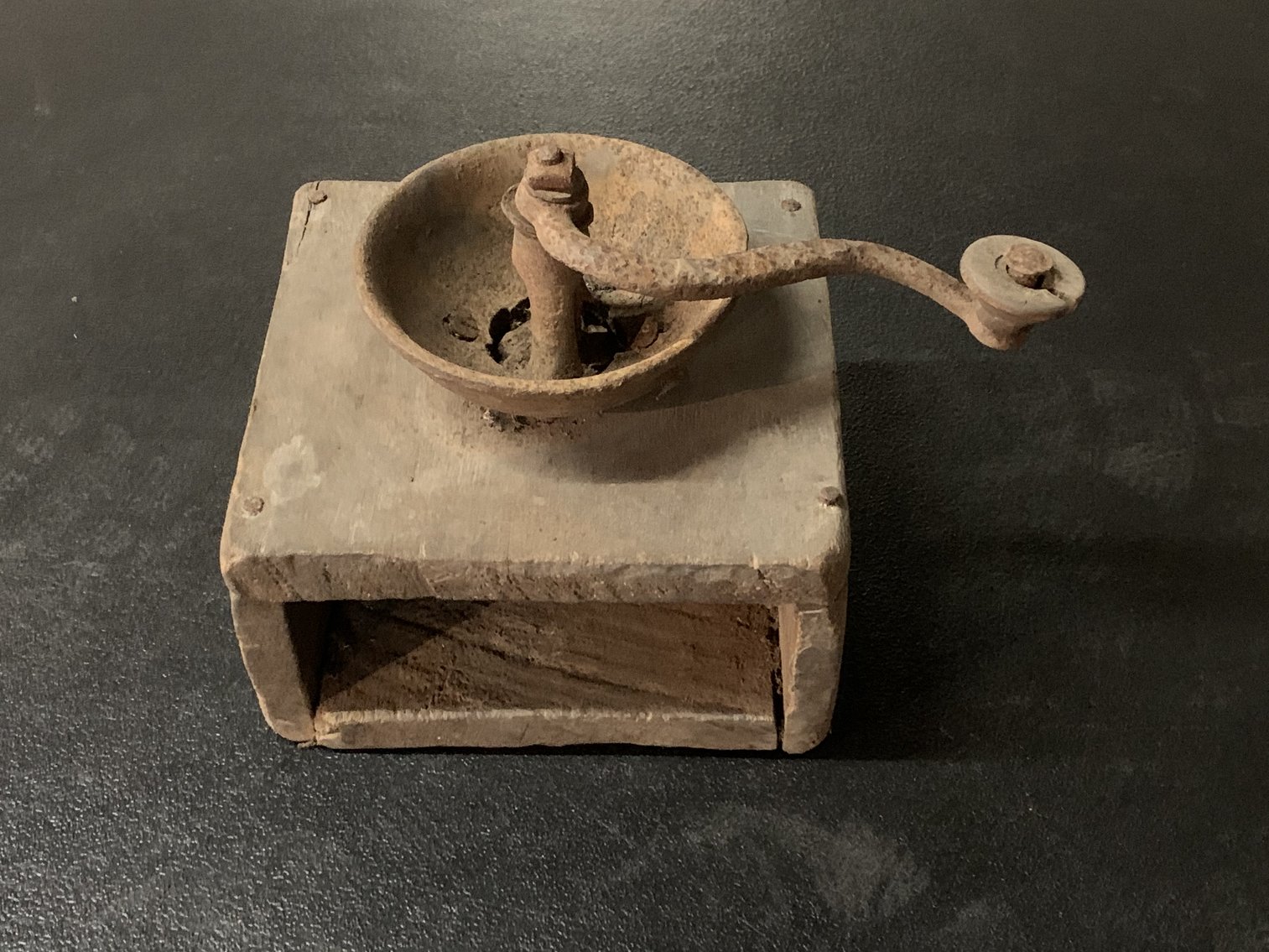 Image for Glassware, China, Antiques, & Collectibles