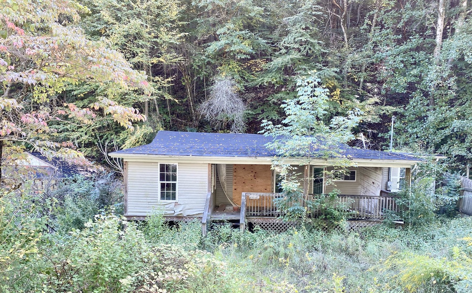 Image for SOLD - 9 Kanawha Co. Properties Sold to the Highest Bidders