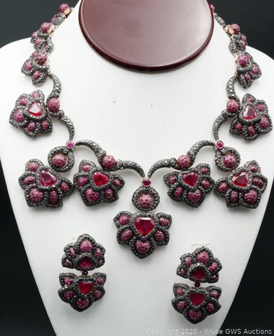 Image for Luxury Jewelry & Handbags