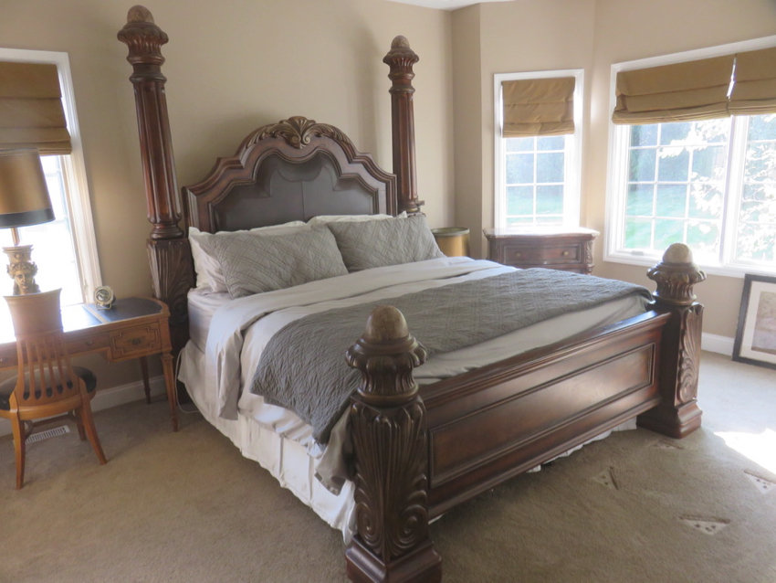 Image for High-End Household Auction